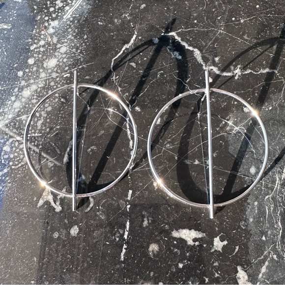 SILVER ♡ LOLA Earrings ♡ - Picture 4 of 8